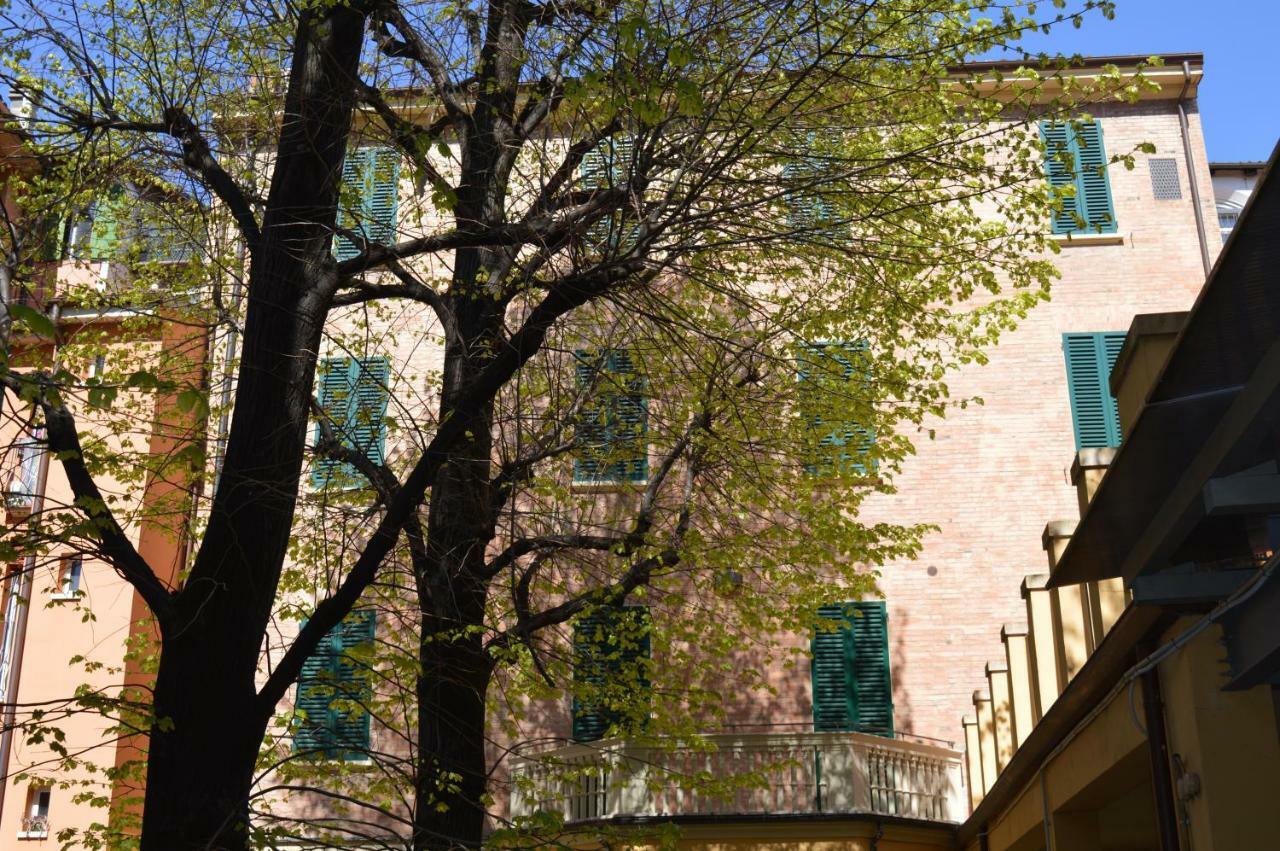 Residence Cavazza Bologna Bagian luar foto